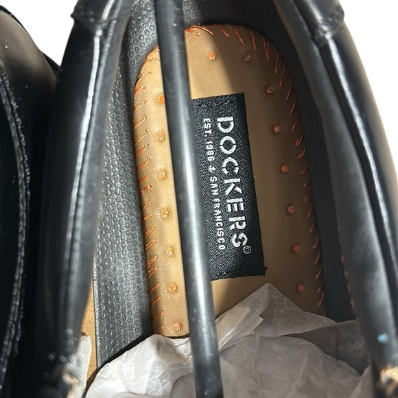 Dockers shoes,NEW! men 10W, leather upper, black ,loafers,office,event ,stylish - Picture 12 of 13